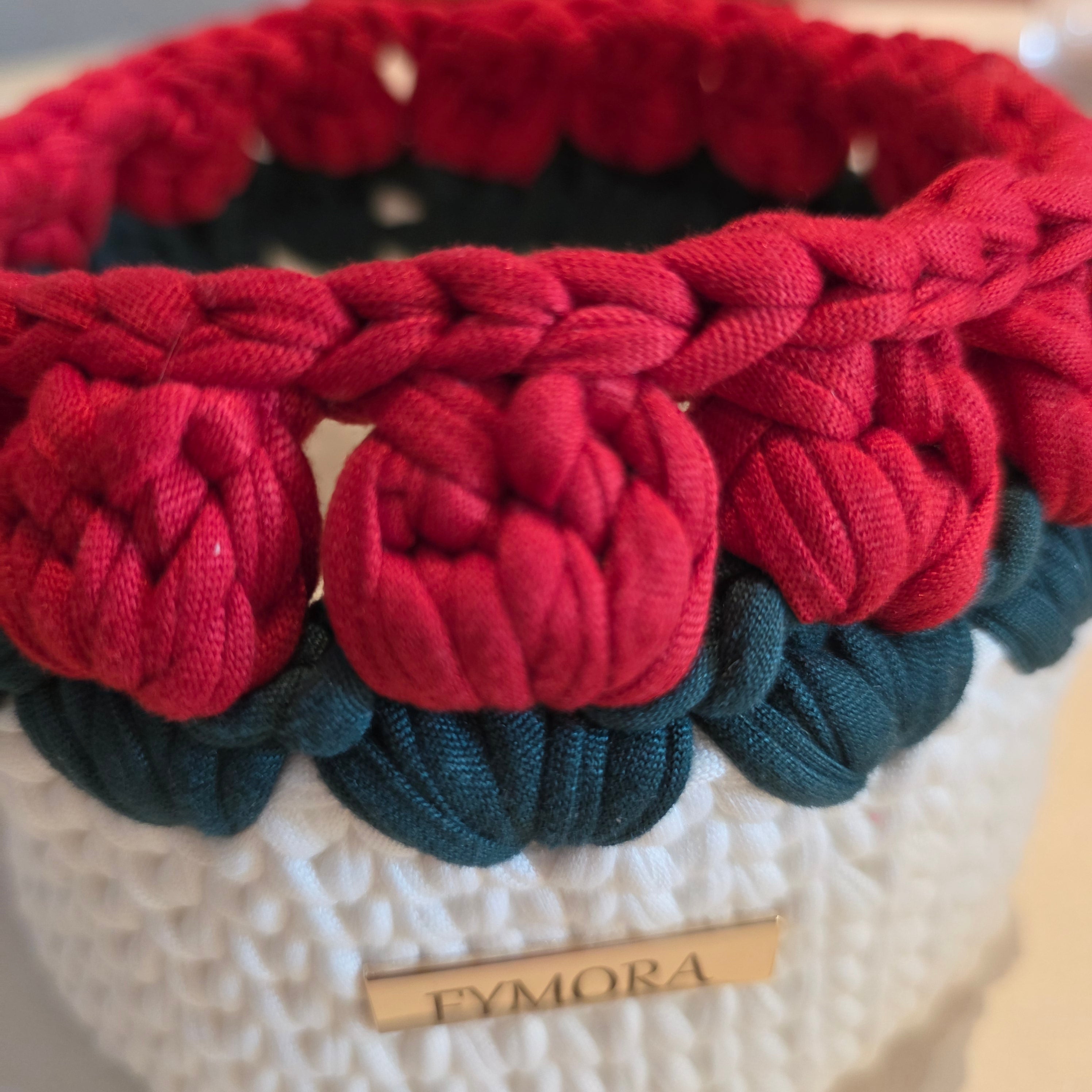 Cestino Organizer "Tulip Garden" – Handmade Panna e Rosso con Bordatura 3D