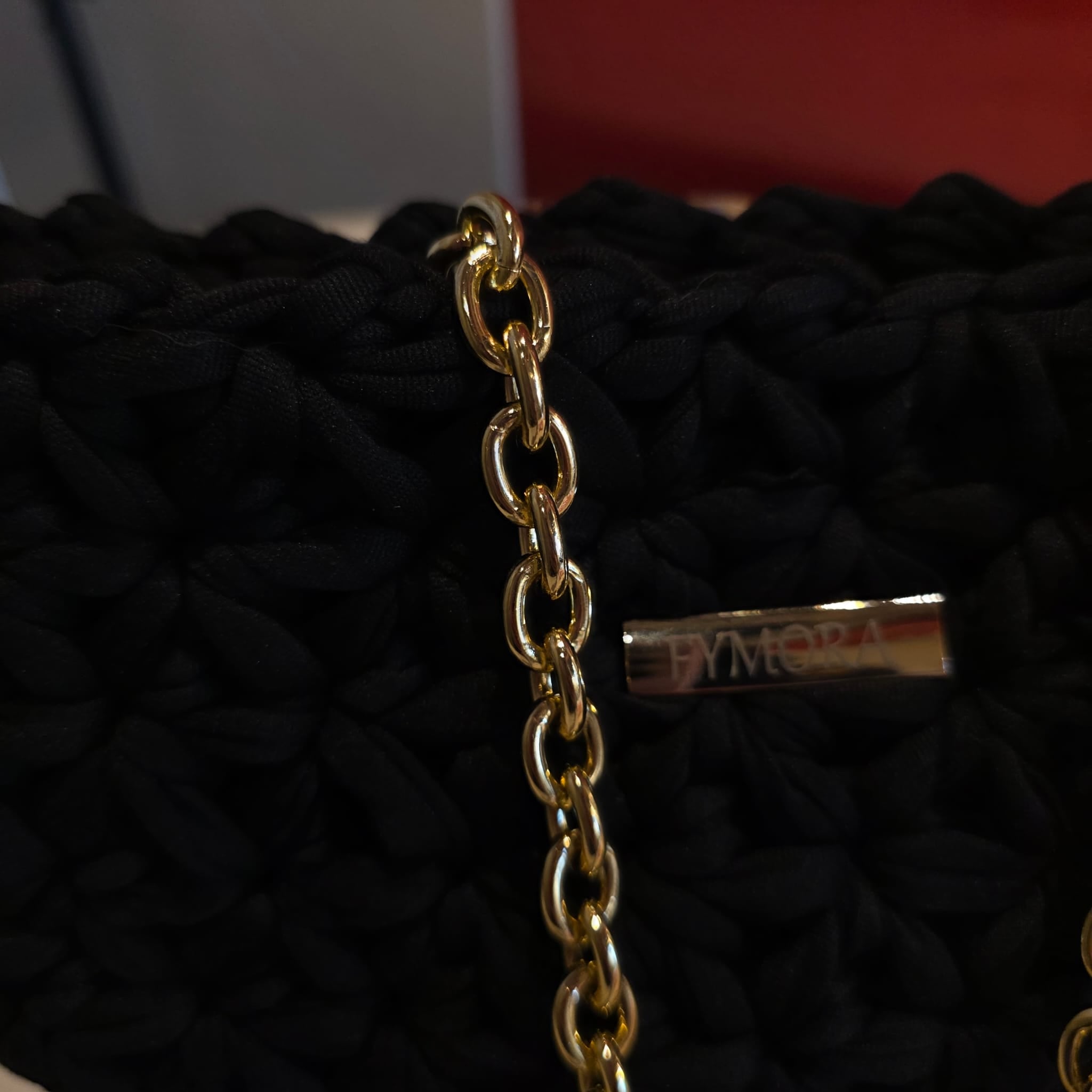 Pochette a Tracolla "Starlet" ad Uncinetto – Total Black & Gold